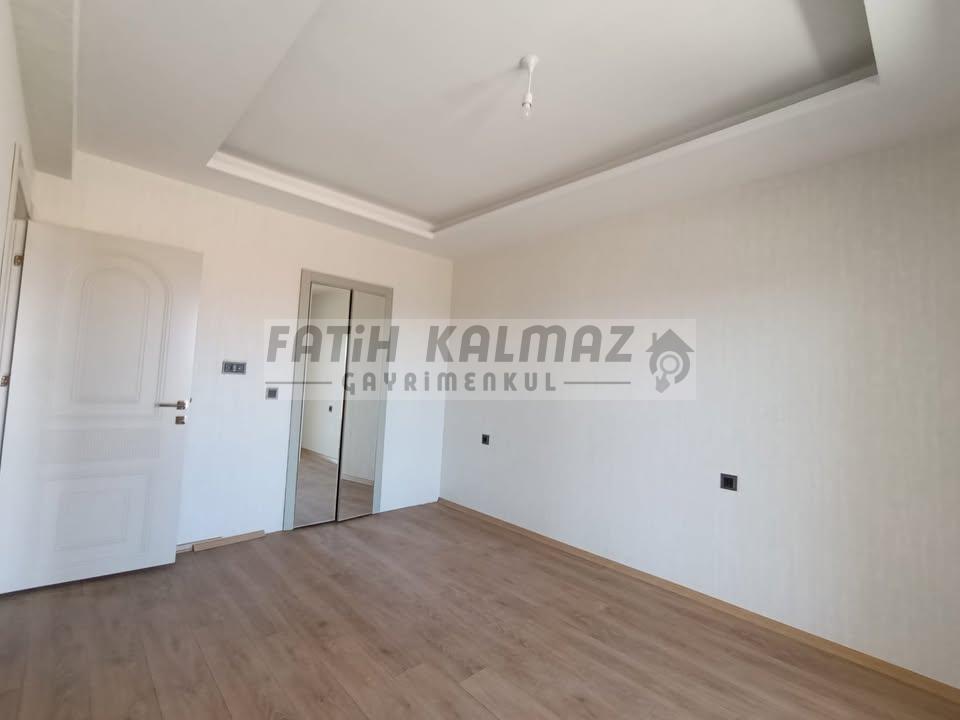 Konya Selçuklu S. Eyyubi Mahallesi’nde Satılık 4+1 AraKat Daire – 170 m², Kızartma Mutfaklı