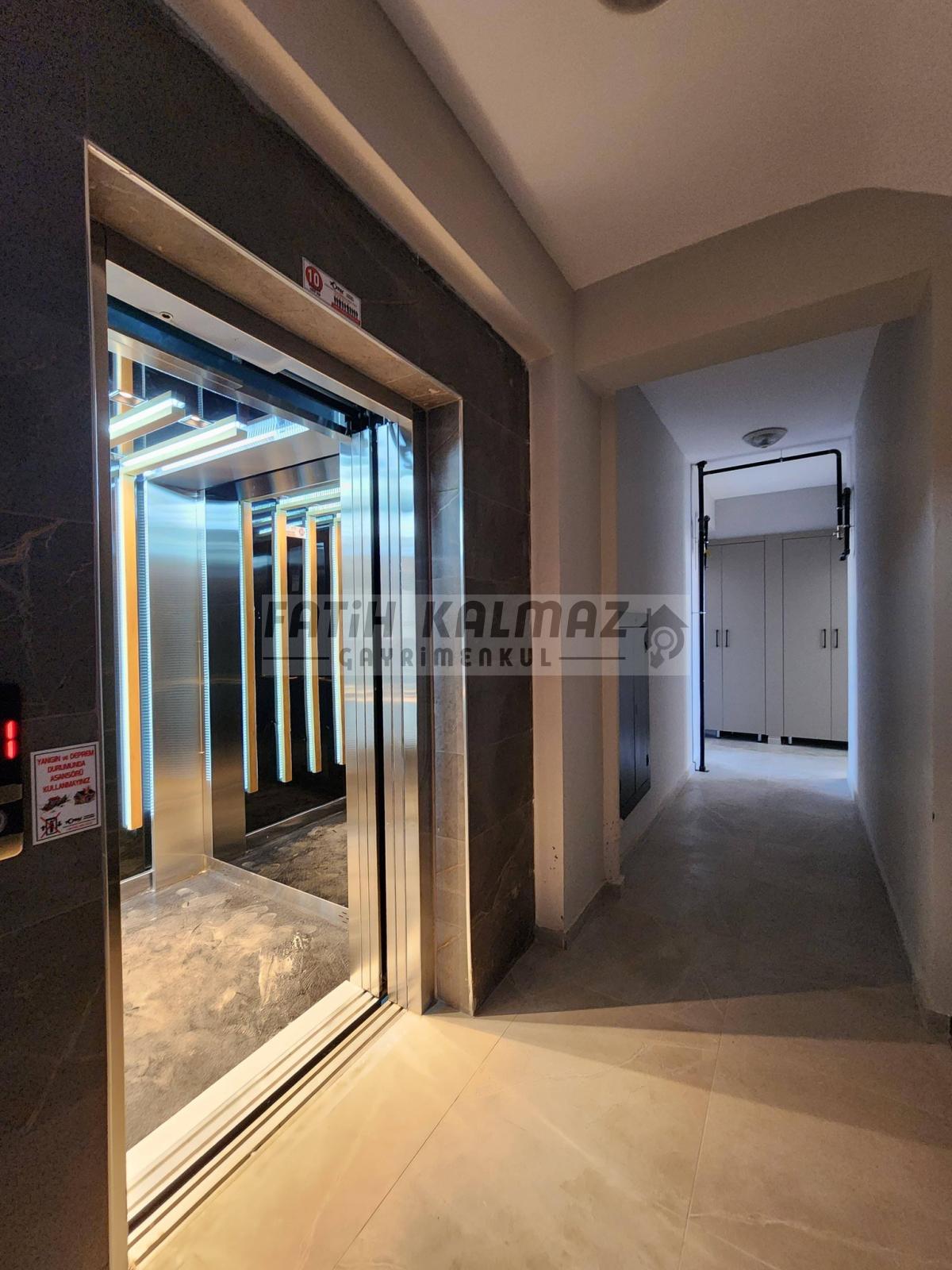 Konya Selçuklu S. Eyyubi Mahallesi’nde Satılık 2+1 Yüksek Giriş Daire – 100 m²
