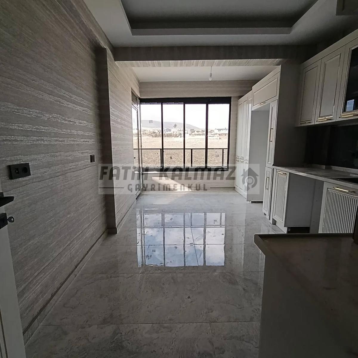 Konya Selçuklu S. Eyyubi Mahallesi’nde Satılık 2+1 Yüksek Giriş Daire – 100 m²
