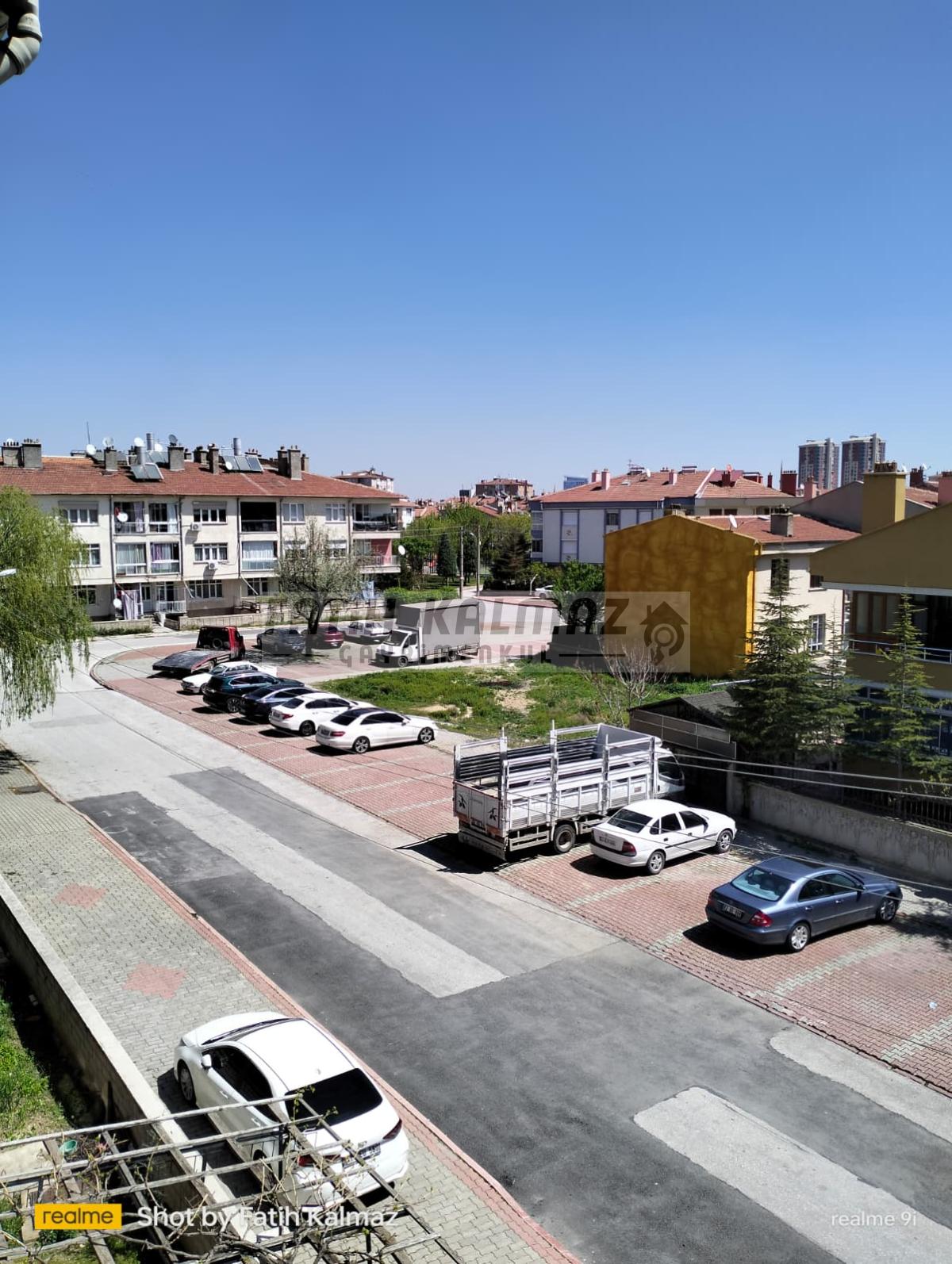Konya Selçuklu Dumlupınar Mahallesi’nde Satılık 3+1 SonKat Daire – 160 m² I Kilerli