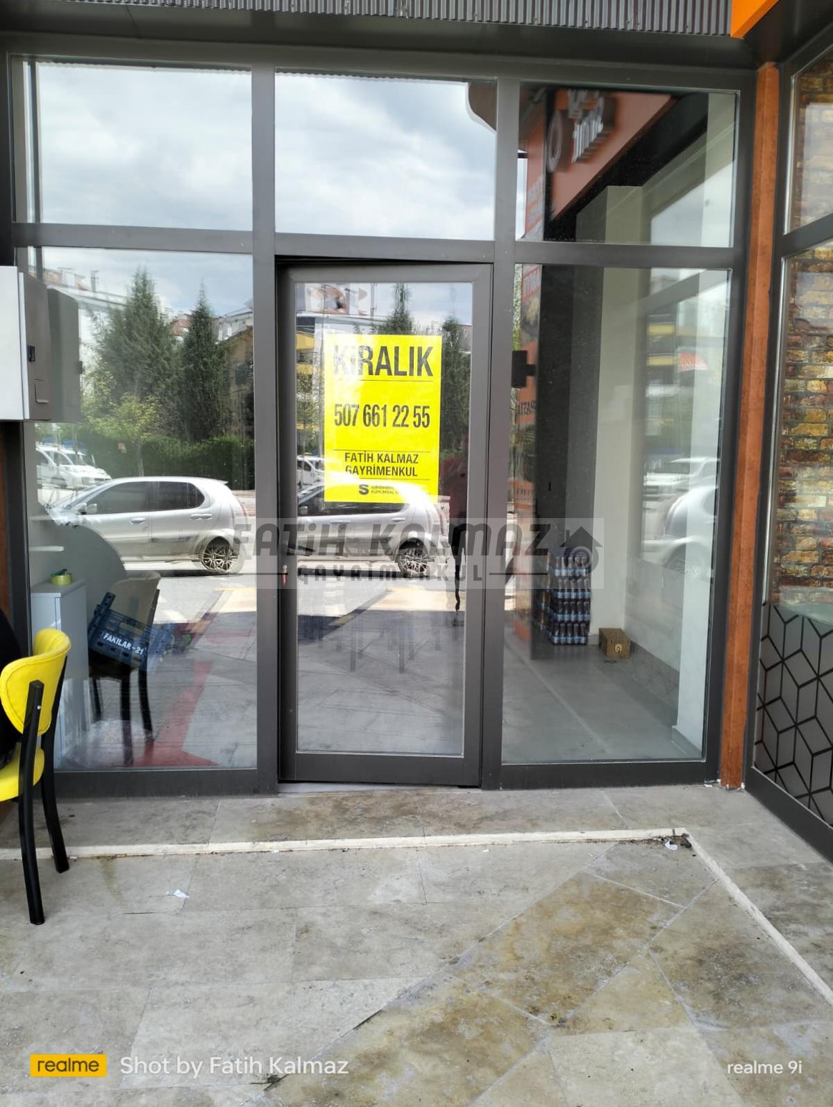 Konya Karatay Fetih Mahallesi Ahmet Hamdi Göğüş Cad. Kiralık 33 m² I Dükkan&Mağaza