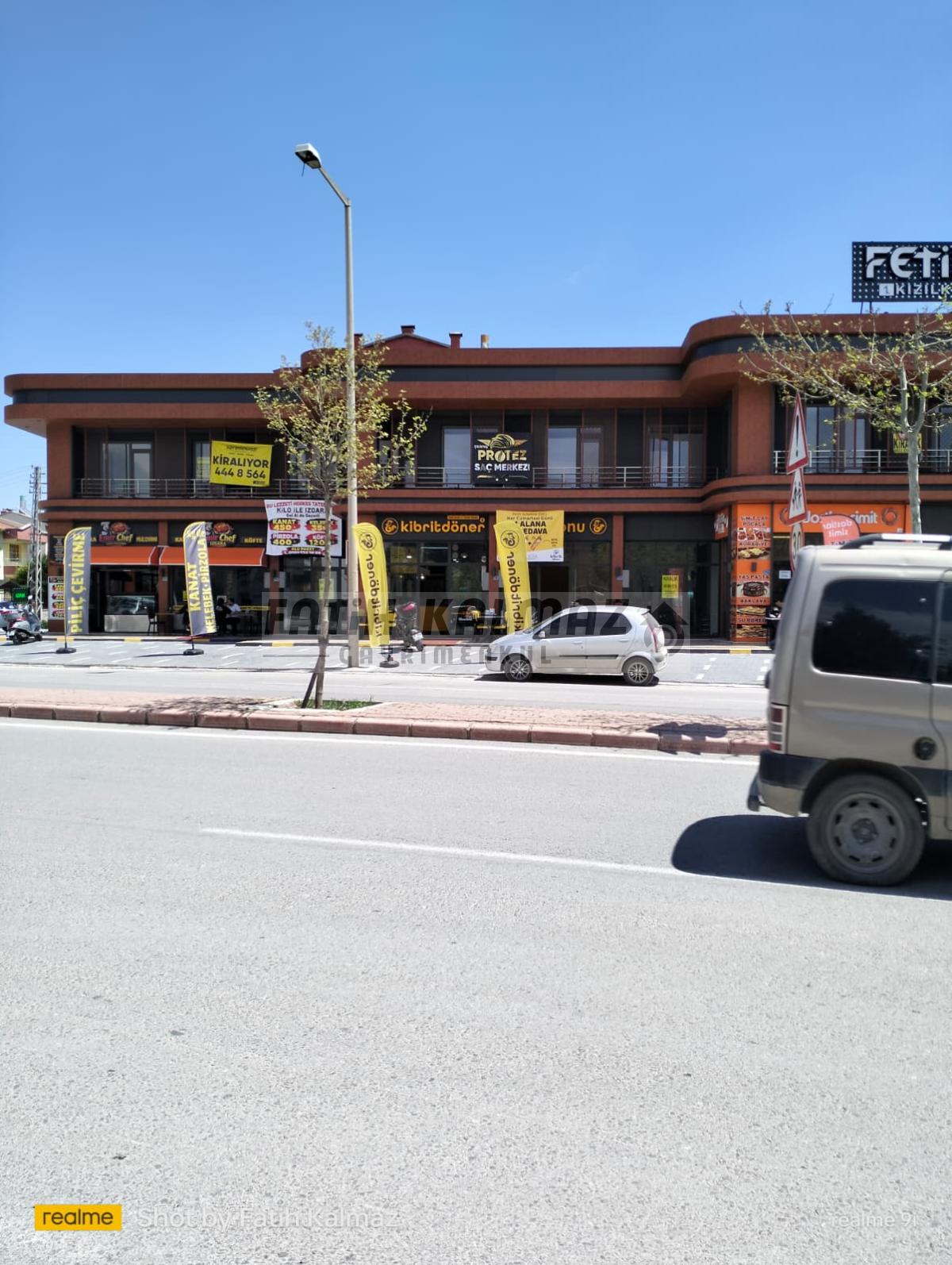 Konya Karatay Fetih Mahallesi Ahmet Hamdi Göğüş Cad. Kiralık 33 m² I Dükkan&Mağaza