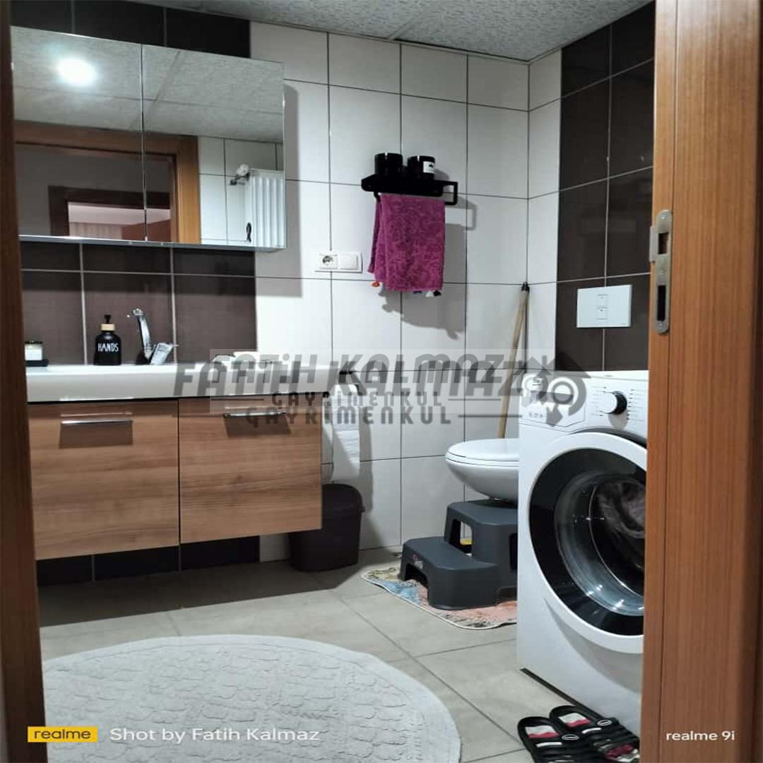Konya Selçuklu Hacıkaymak Mahallesi’nde Satılık 3+1 AraKat Daire – 165 m², Site İçi