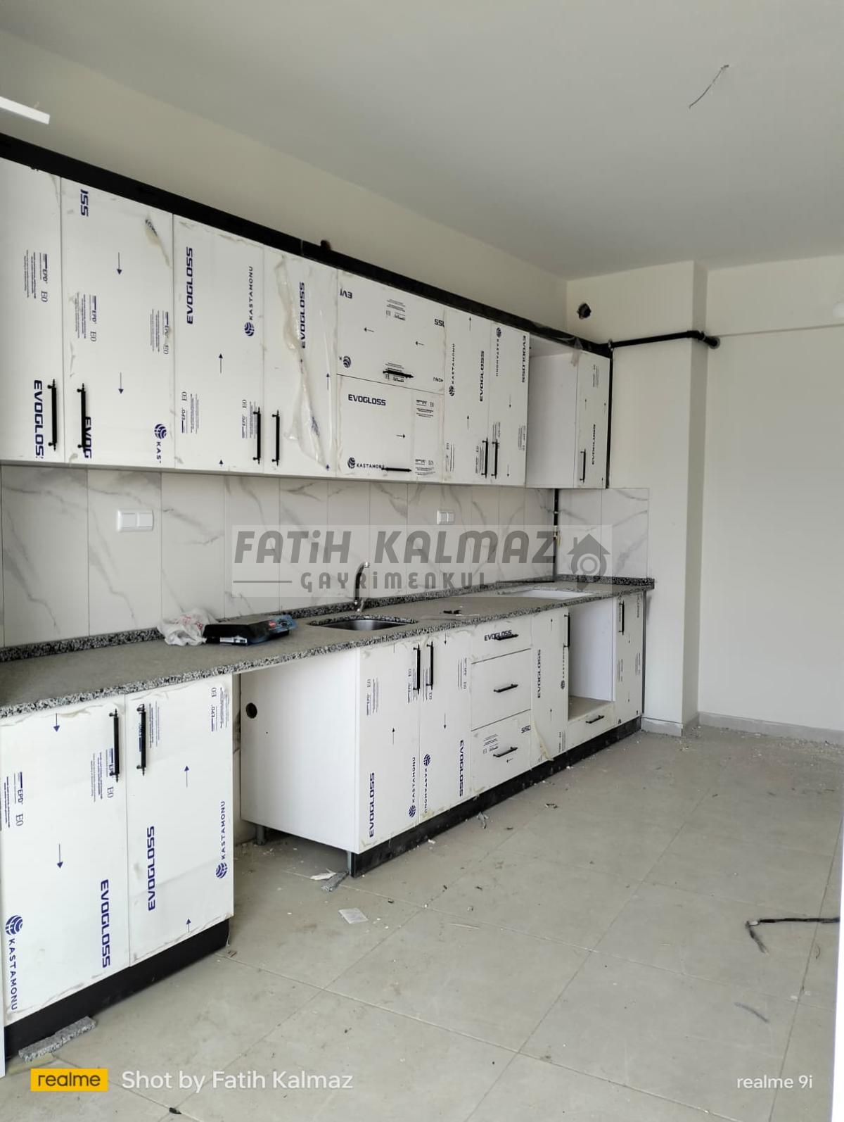 Konya Selçuklu Selehattin Eyyubi Mahallesi’nde Liralık 3+1 Geniş Daire – 165 m², Asansörlü