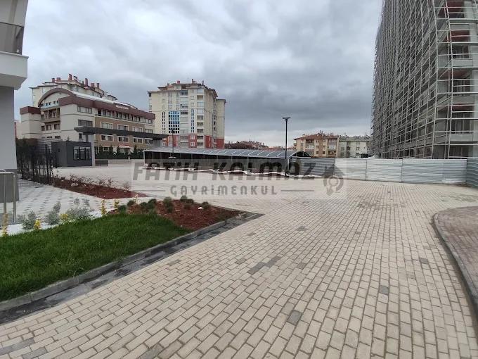 Konya Meram Uluırmak Mahallesi’nde Fahrunnisa Evleri Satılık 2+1 Boş Hisse – 120 m² I Site İçi
