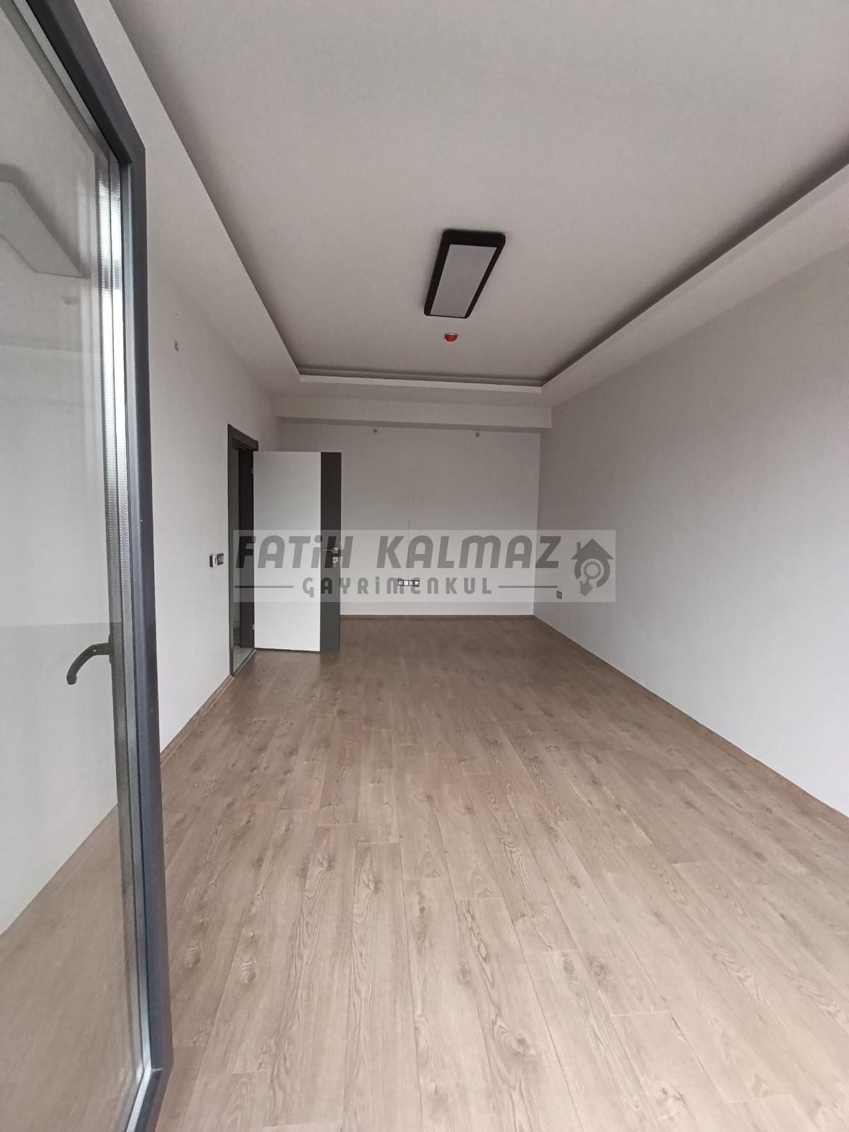 Konya Selçuklu Form Center 'da Lüks 2+1 Ofis I 118 m2