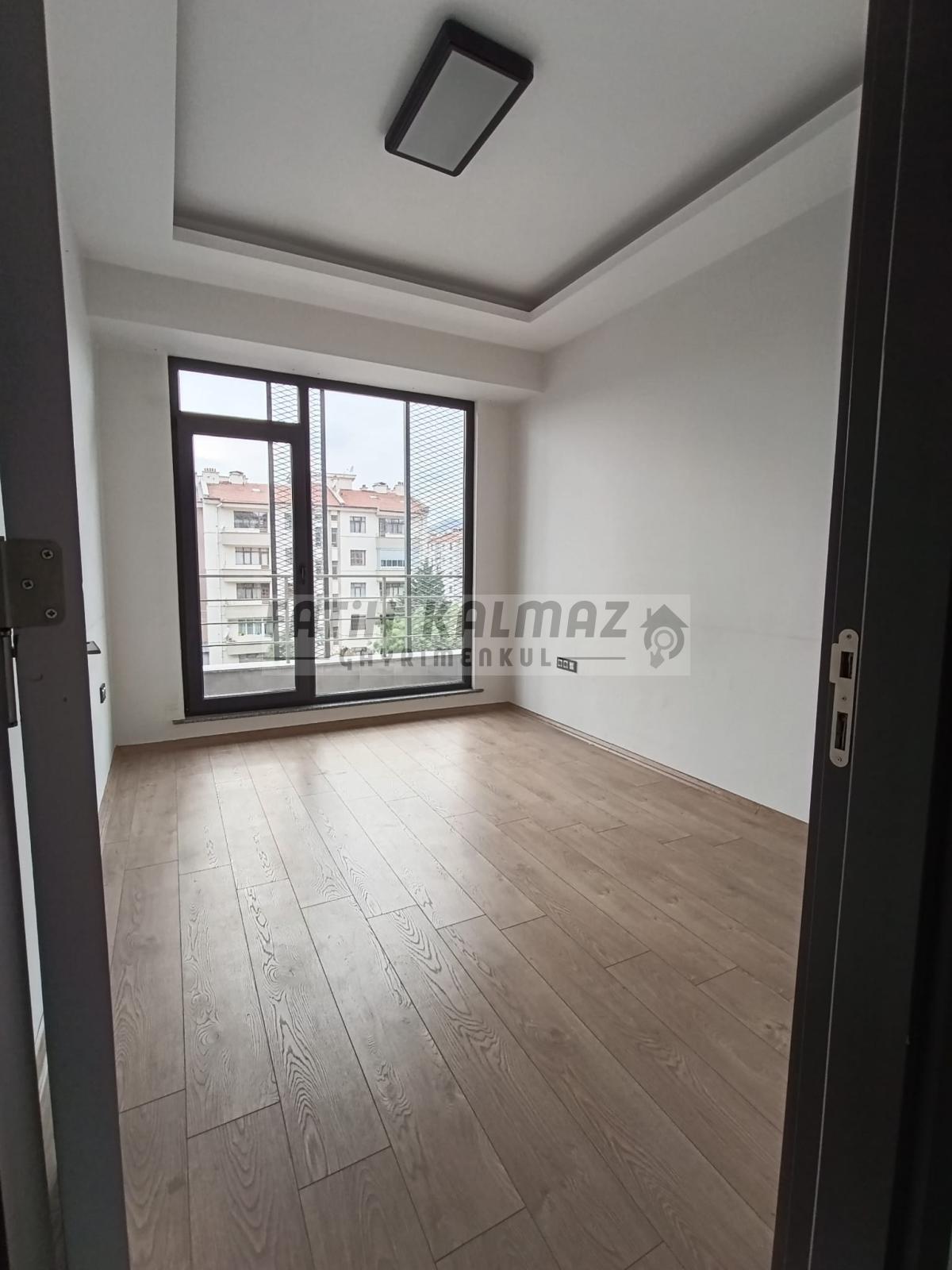 Konya Selçuklu Form Center 'da Lüks 2+1 Ofis I 118 m2