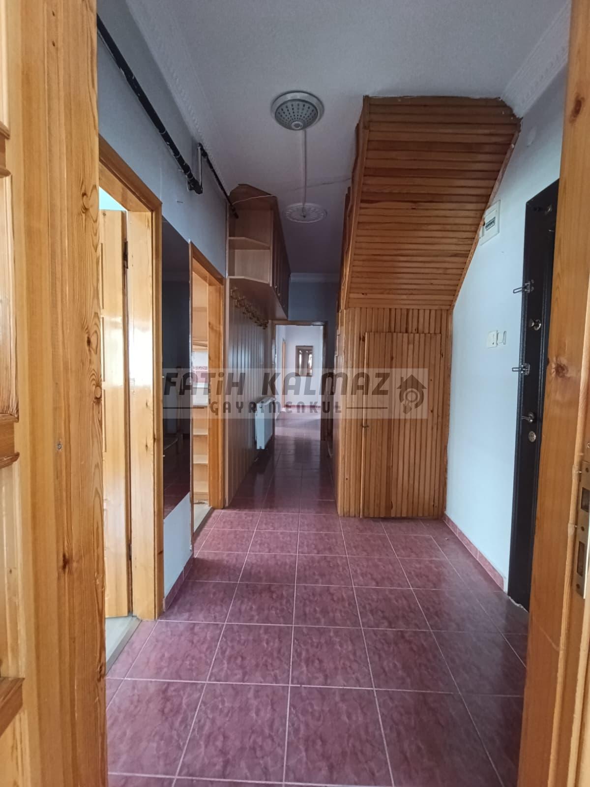 Konya Selçuklu Işıklar Mahallesi’nde Satılık 6+1 Dubleks Daire – 320 m²