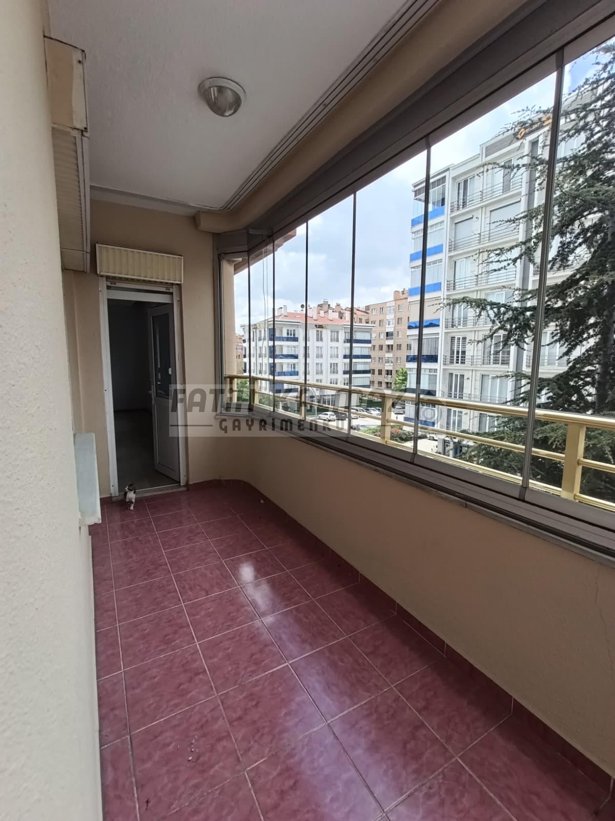 Konya Selçuklu Işıklar Mahallesi’nde Satılık 6+1 Dubleks Daire – 320 m²