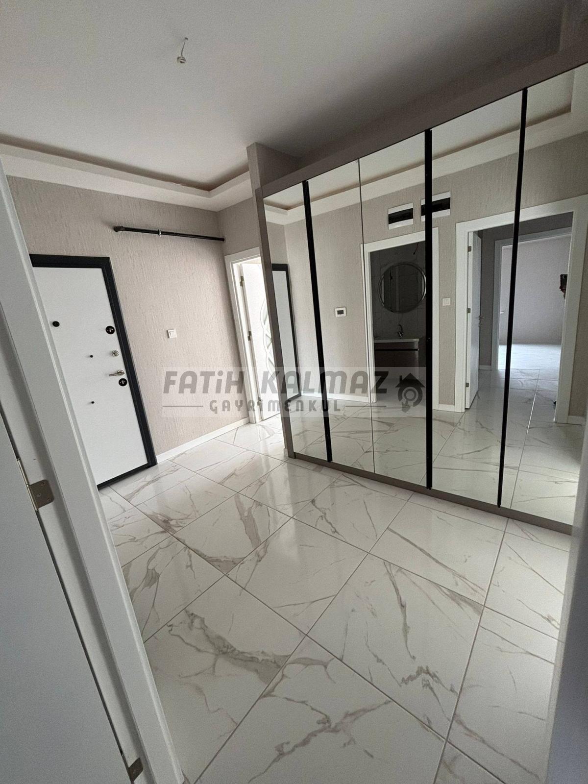 Konya Selçuklu Sancak Mahallesi’nde Satılık 3+1 AraKat Daire – 160 m², Site İçi