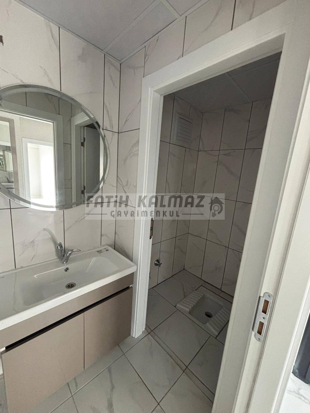 Konya Selçuklu Sancak Mahallesi’nde Satılık 3+1 AraKat Daire – 160 m², Site İçi