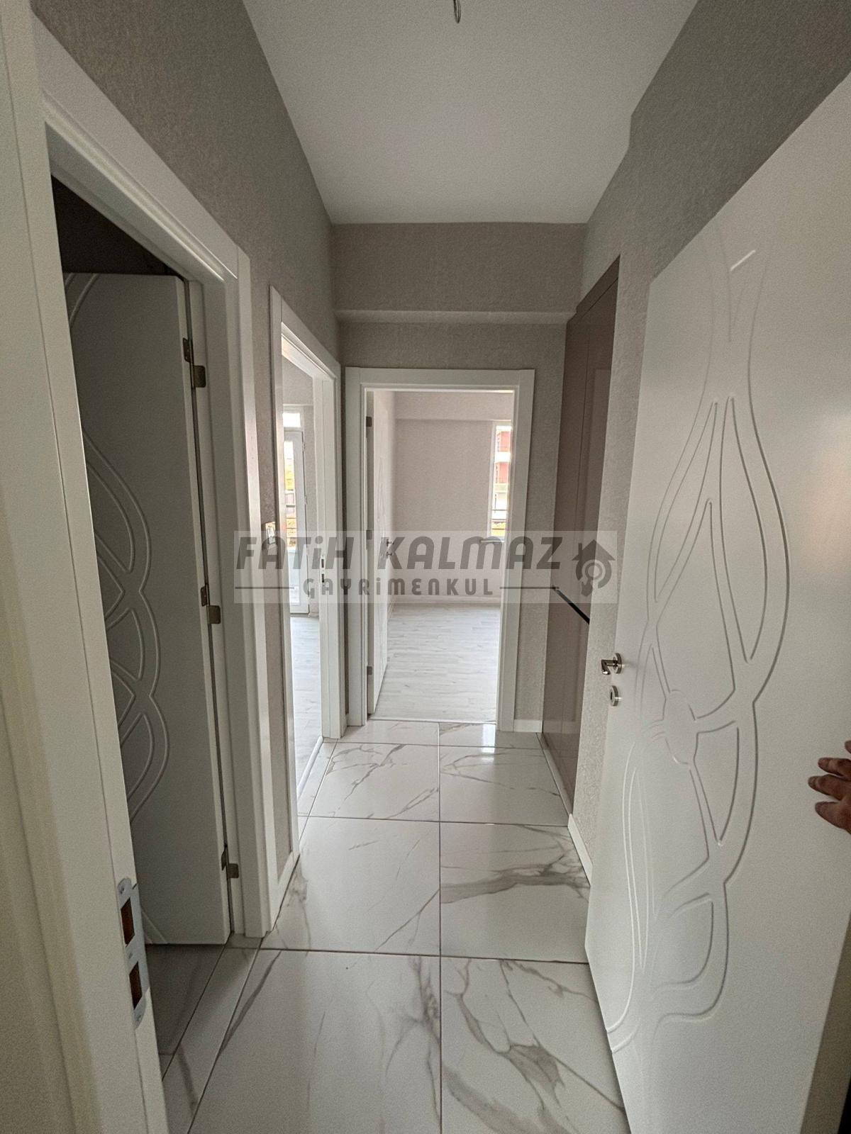 Konya Selçuklu Sancak Mahallesi’nde Satılık 3+1 AraKat Daire – 160 m², Site İçi