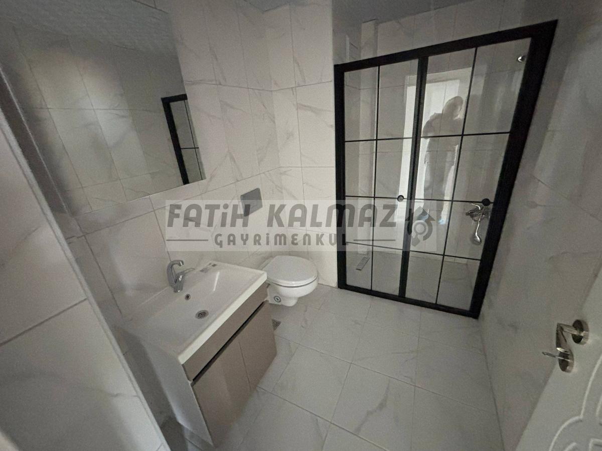 Konya Selçuklu Sancak Mahallesi’nde Satılık 3+1 AraKat Daire – 160 m², Site İçi