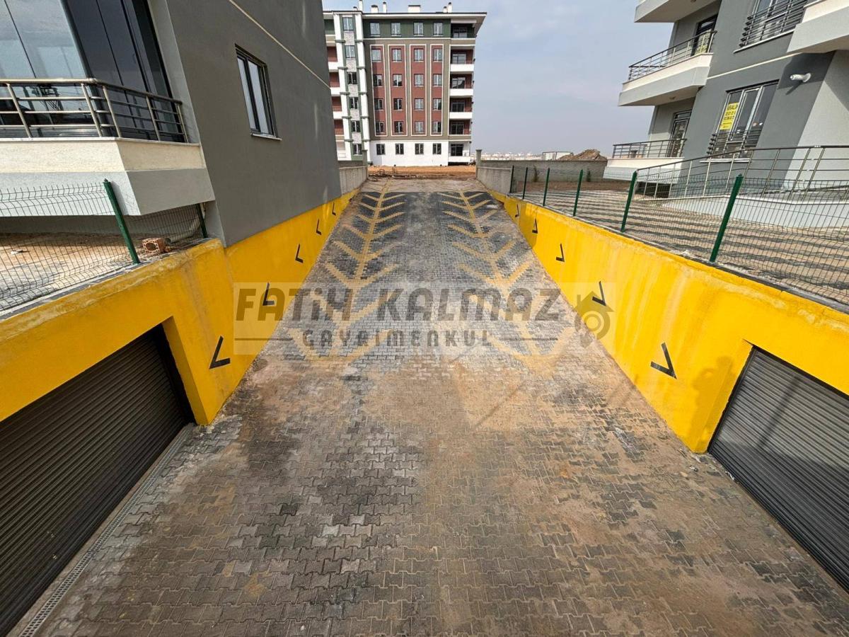 Konya Selçuklu Sancak Mahallesi’nde Satılık 3+1 AraKat Daire – 160 m², Site İçi