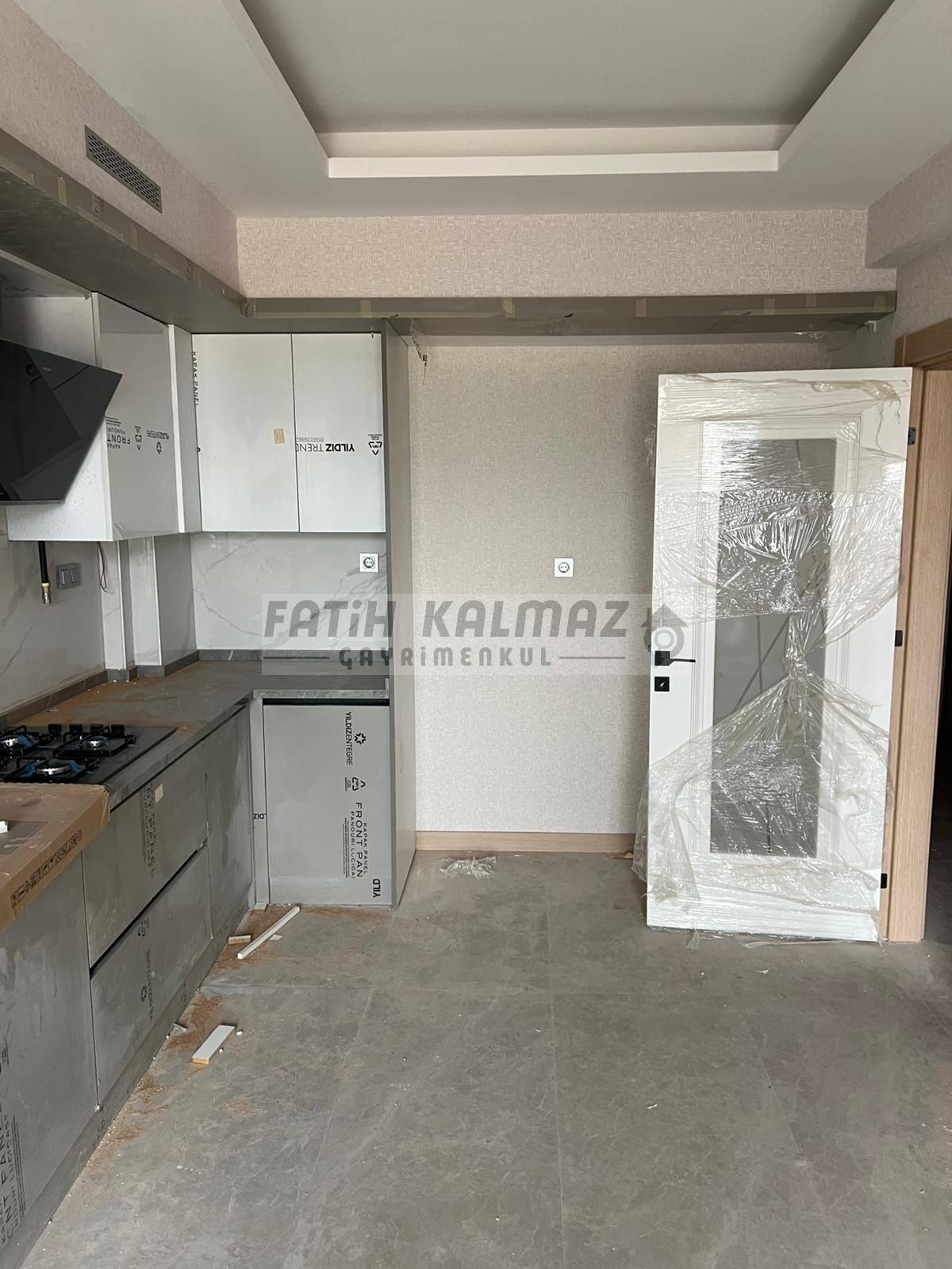 Konya Selçuklu Sancak Mahallesi’nde Satılık 4+1 Dükkan Üzei Daire – 190 m²