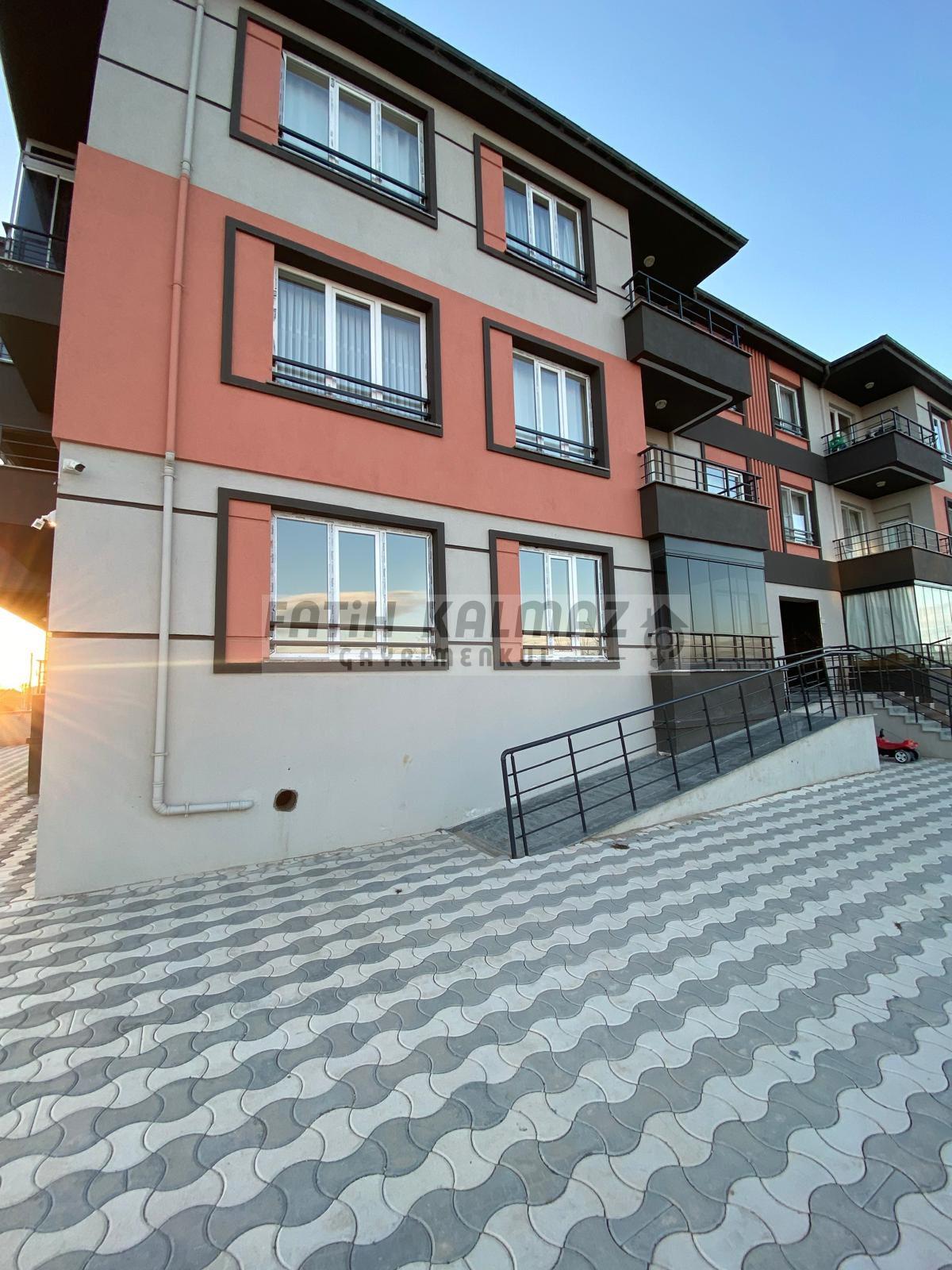 Konya Karatay Karaaslan Mahallesi’nde Satılık 3+1 Yüksek Giriş Daire – 155 m², Asansörlü