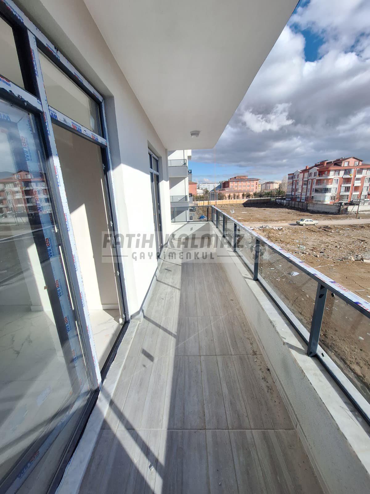 Konya Karatay Akabe Mahallesi’nde Satılık 2+1 AraKat Daire – 100 m², Asansörlü