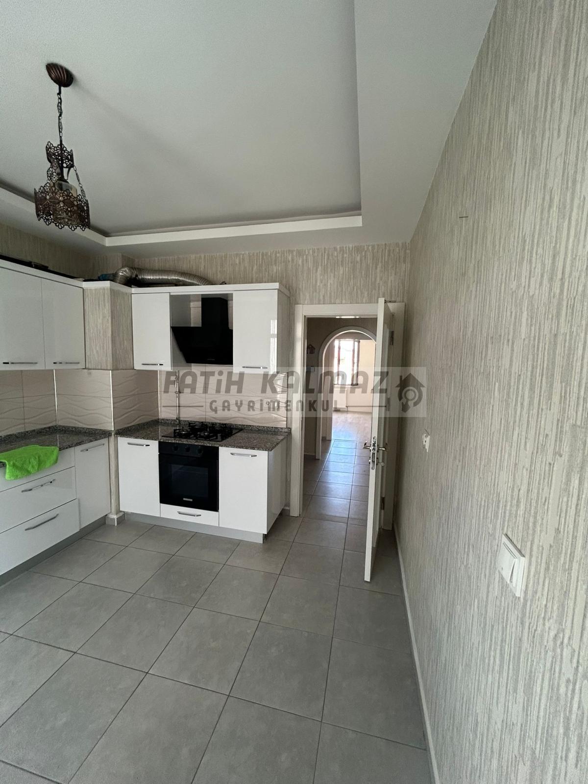 Konya Selçuklu S. Eyyubi Mahallesi’nde Satılık 2+1 SonKat Daire – 110 m²