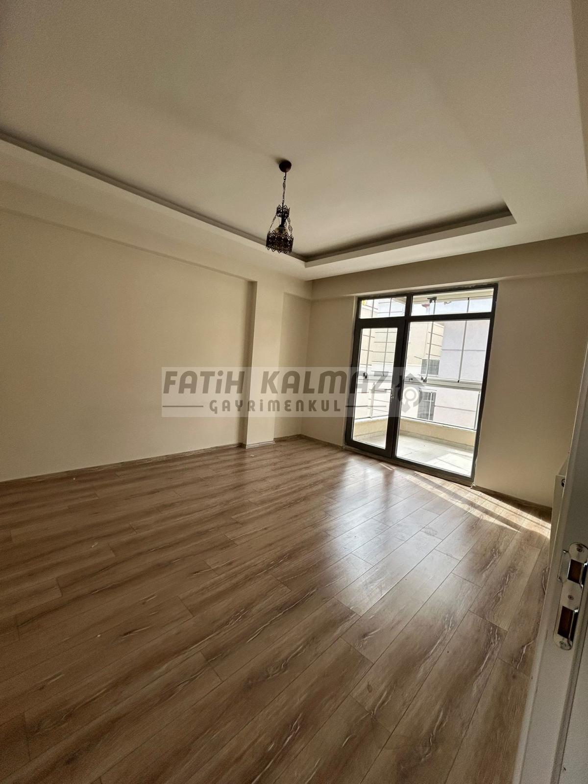 Konya Selçuklu S. Eyyubi Mahallesi’nde Satılık 2+1 SonKat Daire – 110 m²