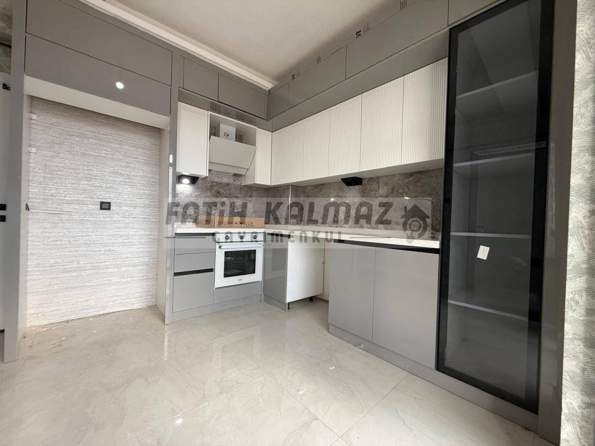 Konya Selçuklu Selehaddin Eyyubi Mahallesi’nde Satılık Bina – 3 Kat - 3 Daire