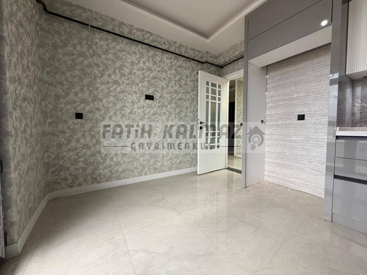 Konya Selçuklu Selehaddin Eyyubi Mahallesi’nde Satılık Bina – 3 Kat - 3 Daire