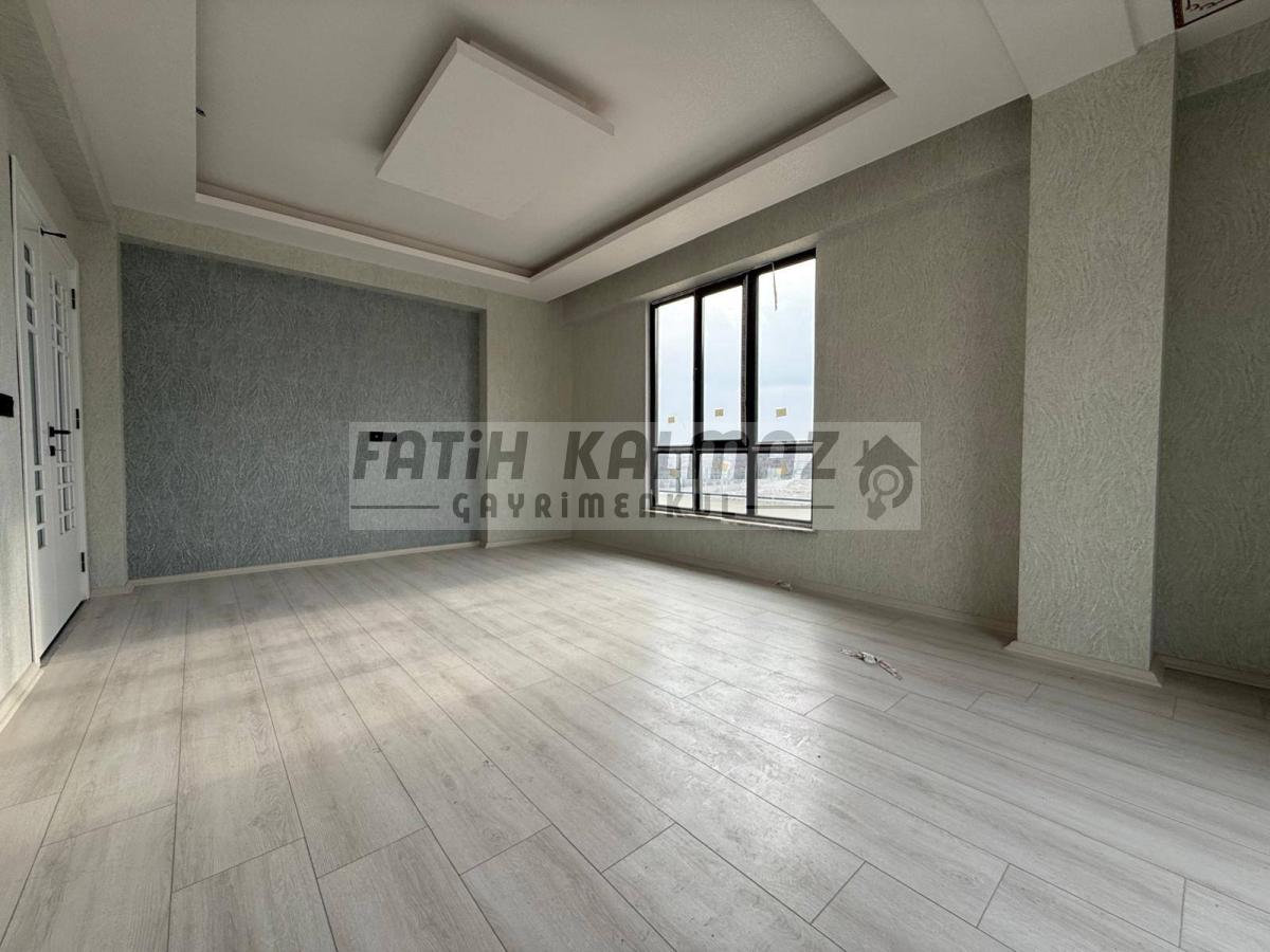 Konya Selçuklu Selehaddin Eyyubi Mahallesi’nde Satılık Bina – 3 Kat - 3 Daire