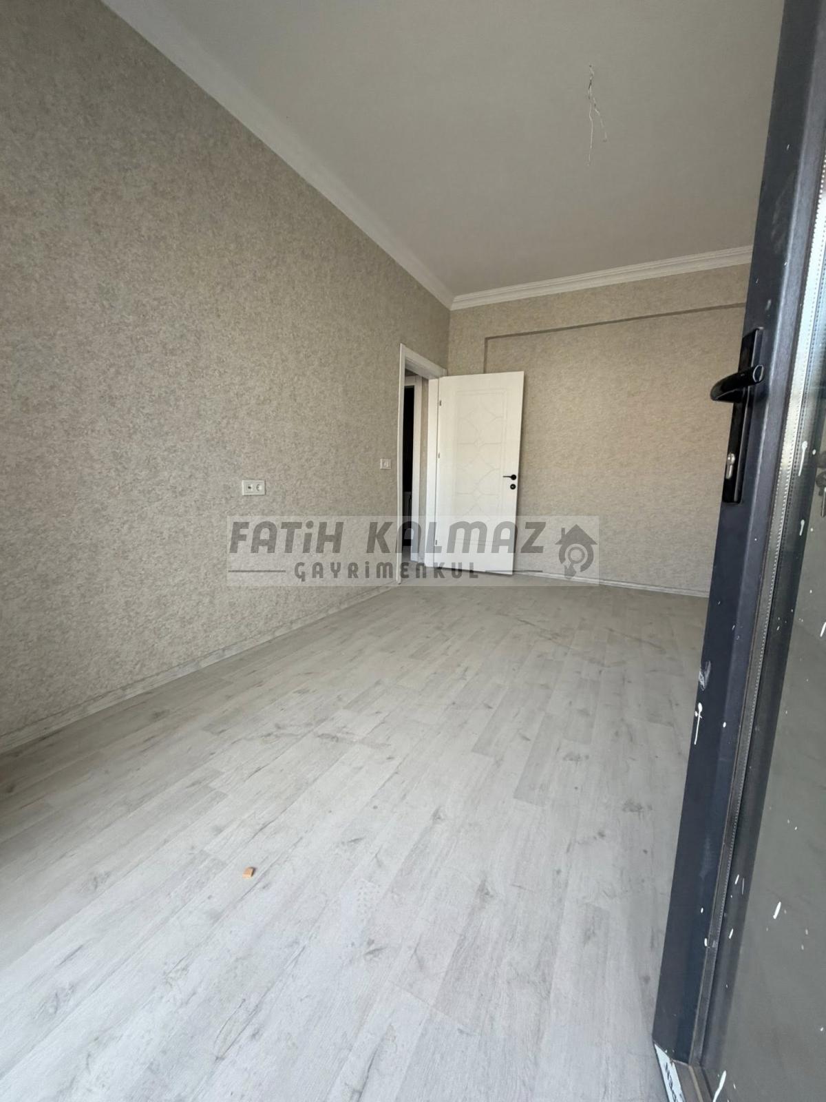 Konya Karatay Sarıyakup Mahallesi’nde Satılık 3+1 AraKat Daire – 160 m², Kapalı Otoparklı