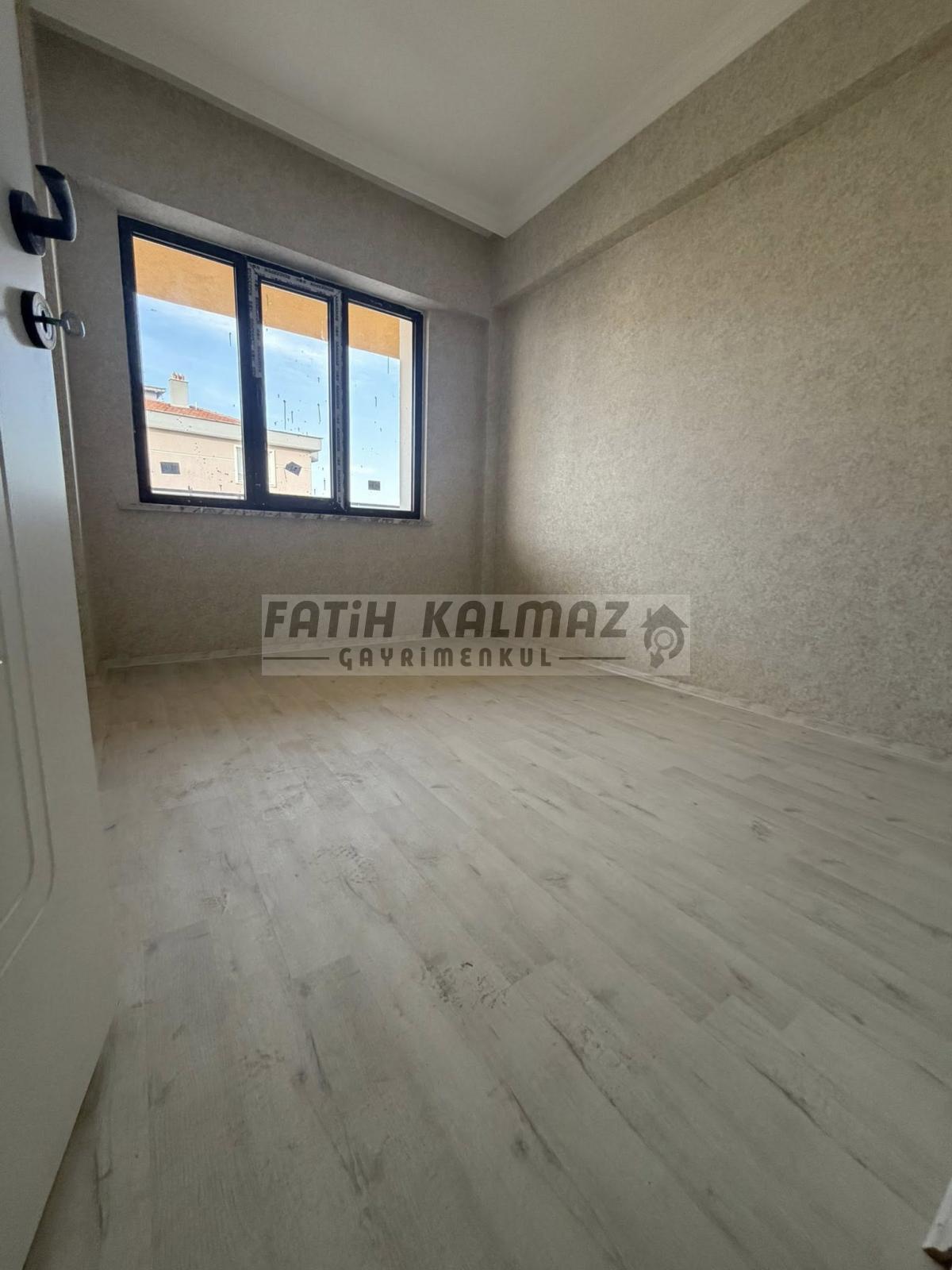 Konya Karatay Sarıyakup Mahallesi’nde Satılık 3+1 AraKat Daire – 160 m², Kapalı Otoparklı
