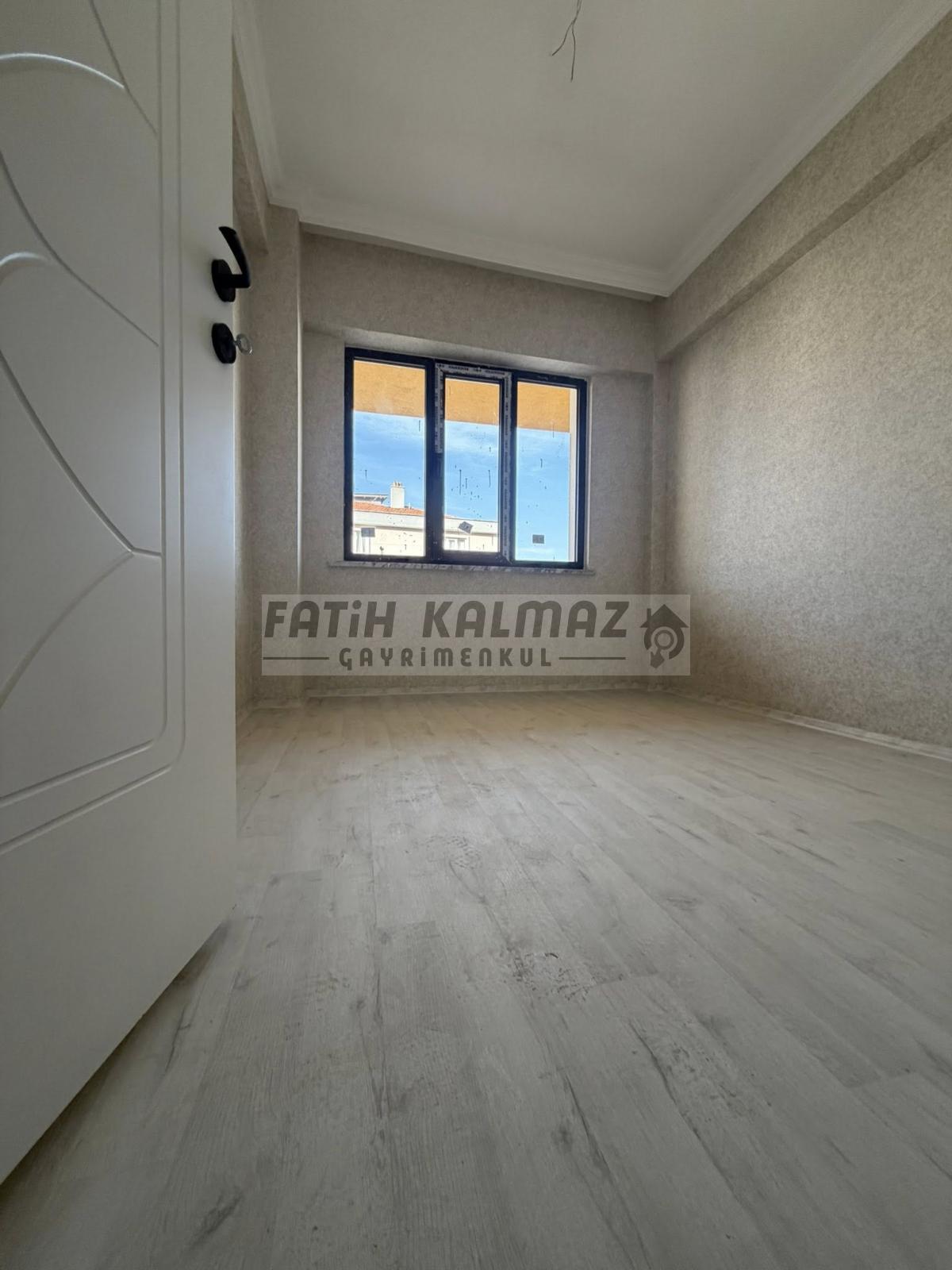 Konya Karatay Sarıyakup Mahallesi’nde Satılık 3+1 AraKat Daire – 160 m², Kapalı Otoparklı