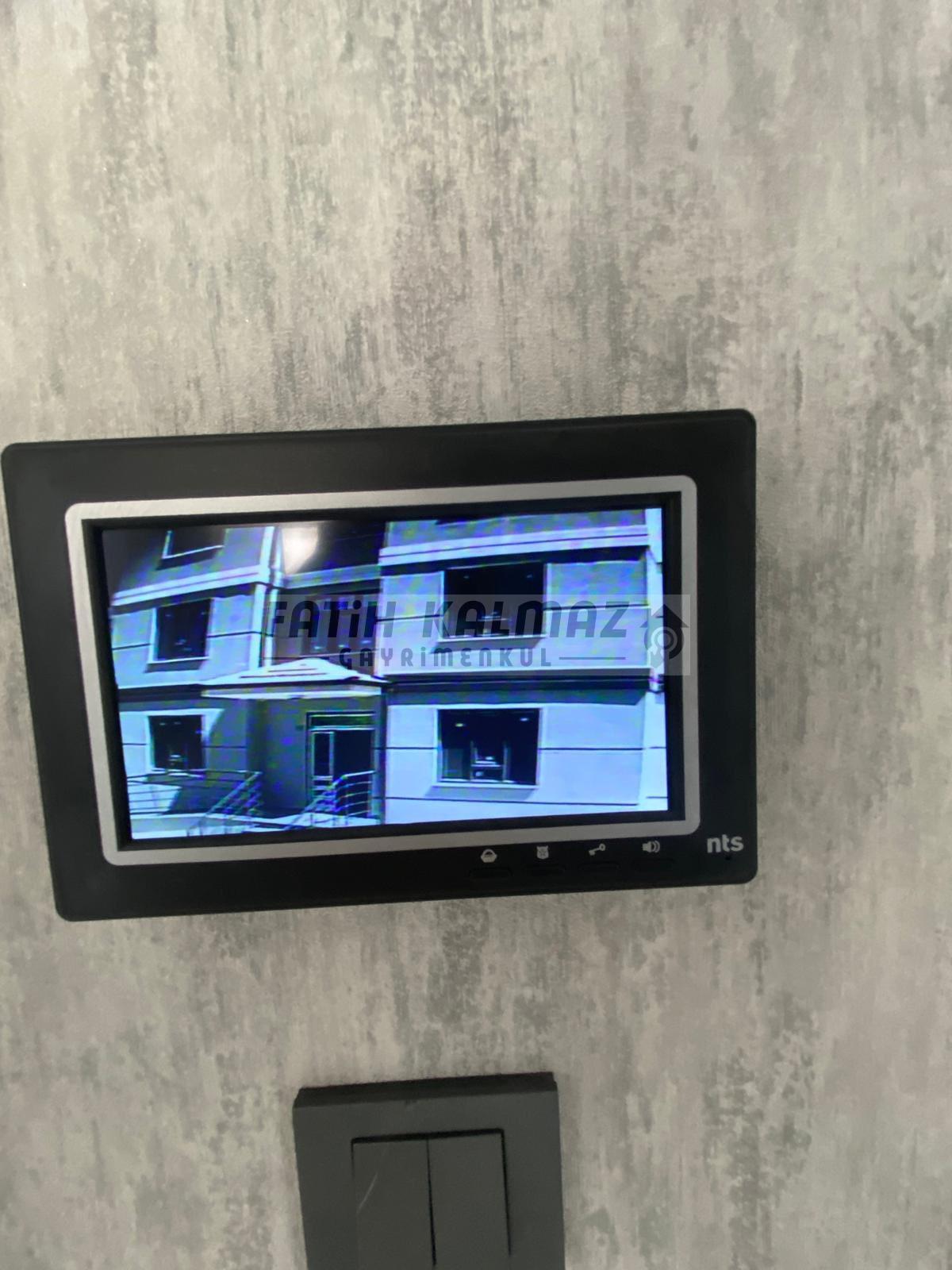 Konya Meram Uluğbey Mahallesi’nde Satılık 3+1 AraKat Daire – 160 m², Kızartma Mutfaklı
