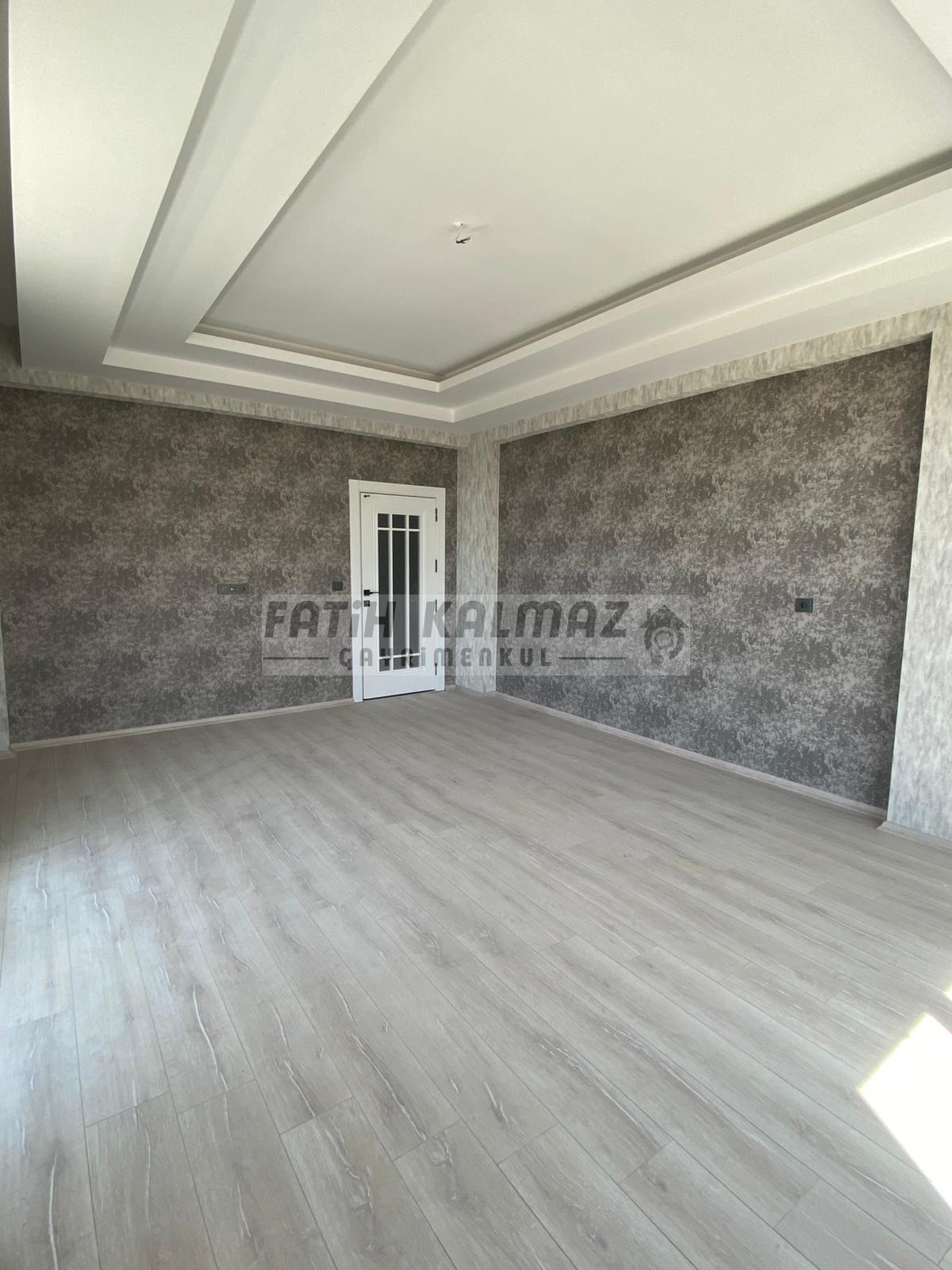 Konya Meram Uluğbey Mahallesi’nde Satılık 3+1 AraKat Daire – 160 m², Kızartma Mutfaklı